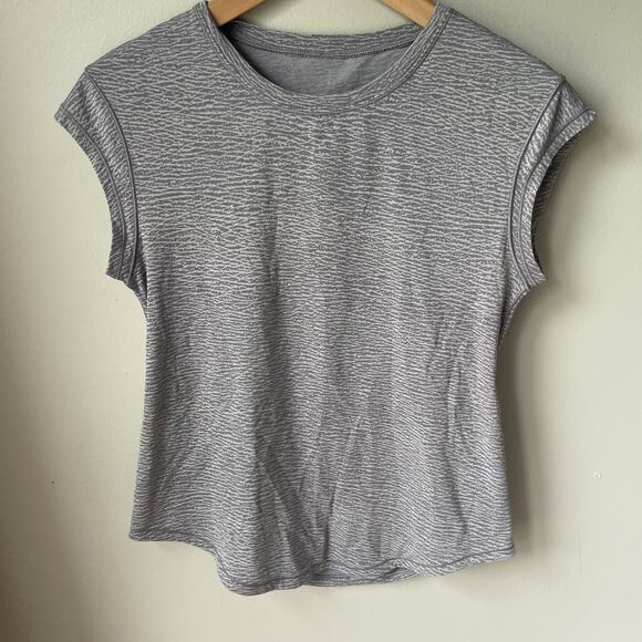 Lululemon Lost In Pace Tee Sheer Luon Pebble Jacquard Arctic Gray Ice Grey sz 6 - Picture 1 of 5
